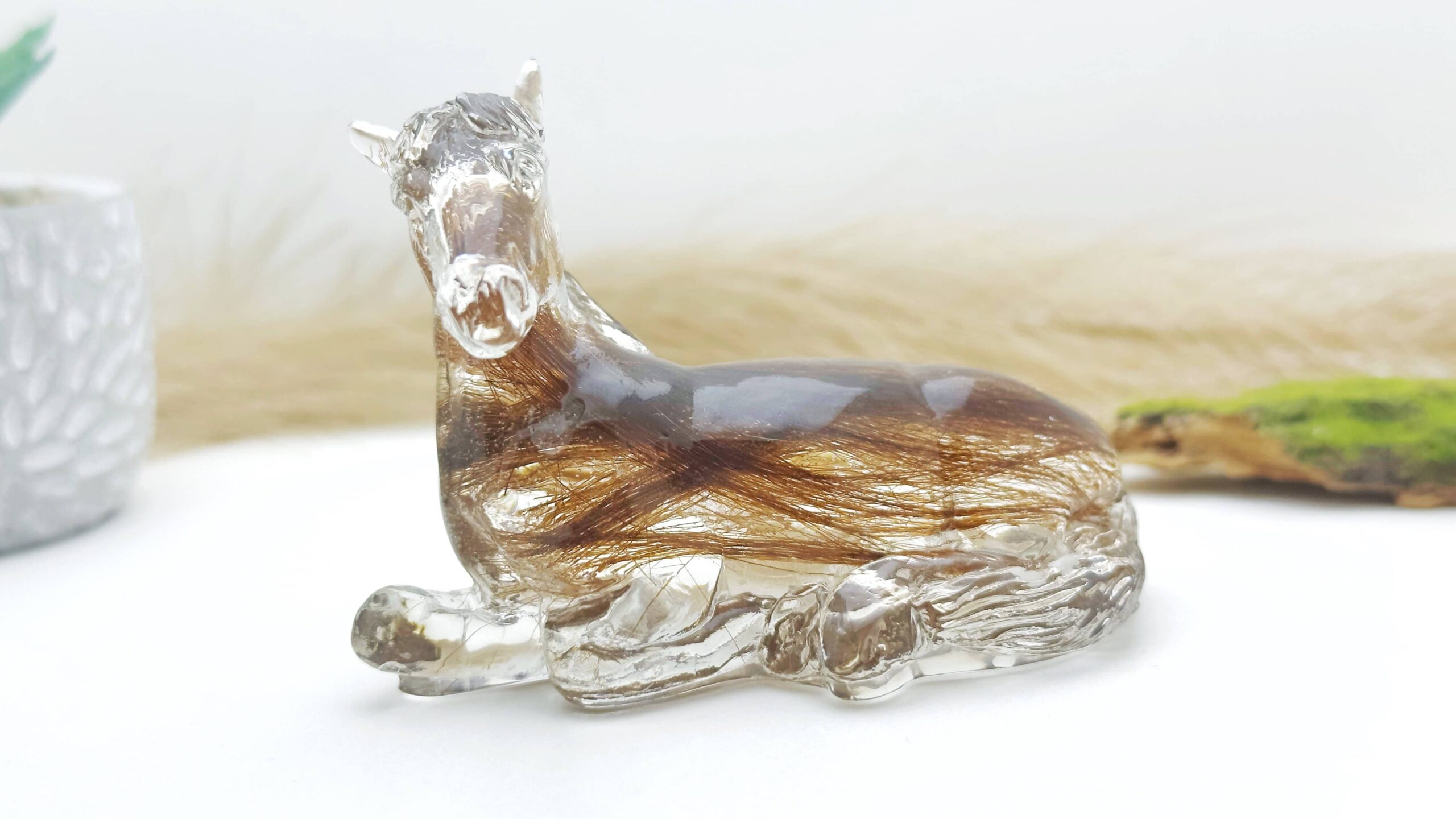 Figurka w kształcie konia z sierścią lub włosiem/grzywą - obrazek 2