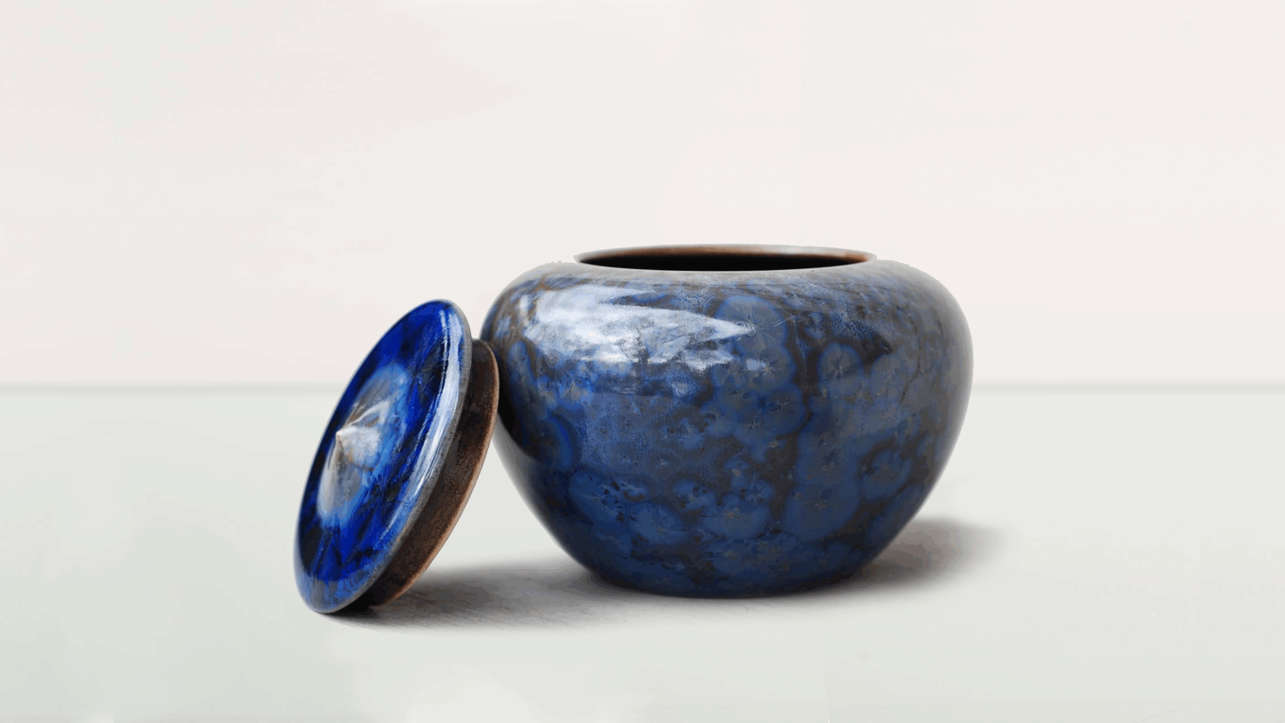 Urna Lumea granatowa - obrazek 2